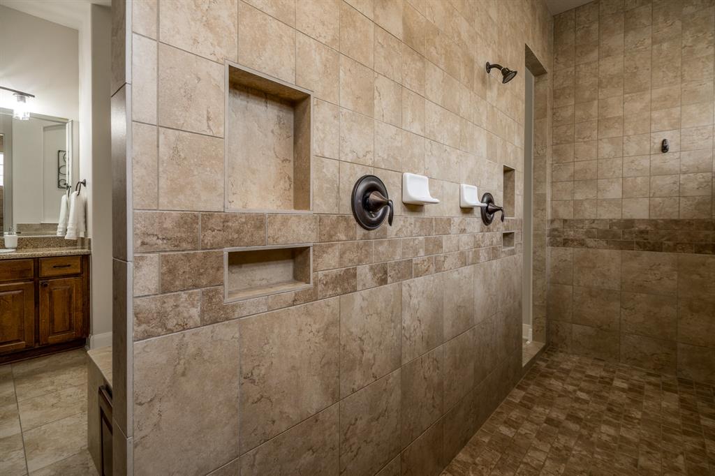 13610 Oak Lake Bend, Cypress, Texas image 26