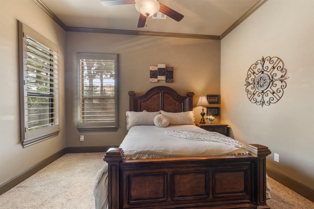 7511 Raes Creek Drive, Spring, Texas image 18
