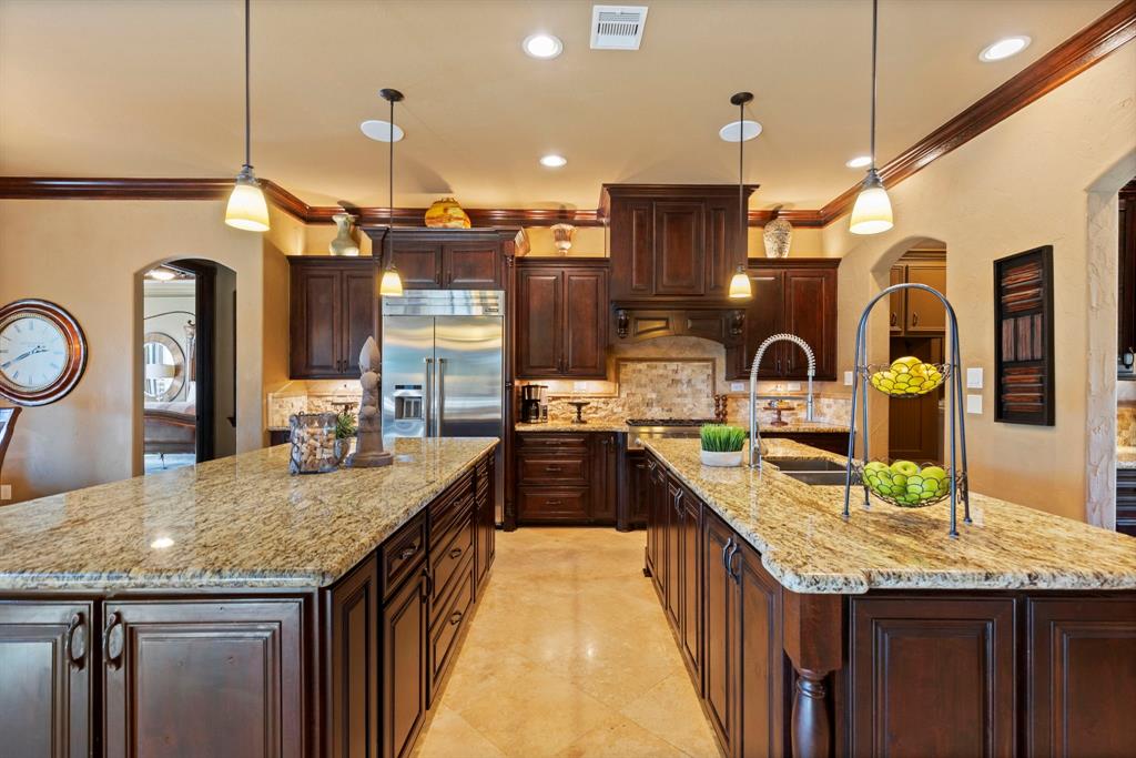 7511 Raes Creek Drive, Spring, Texas image 23