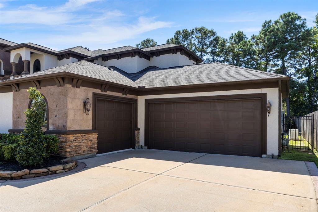 7511 Raes Creek Drive, Spring, Texas image 4