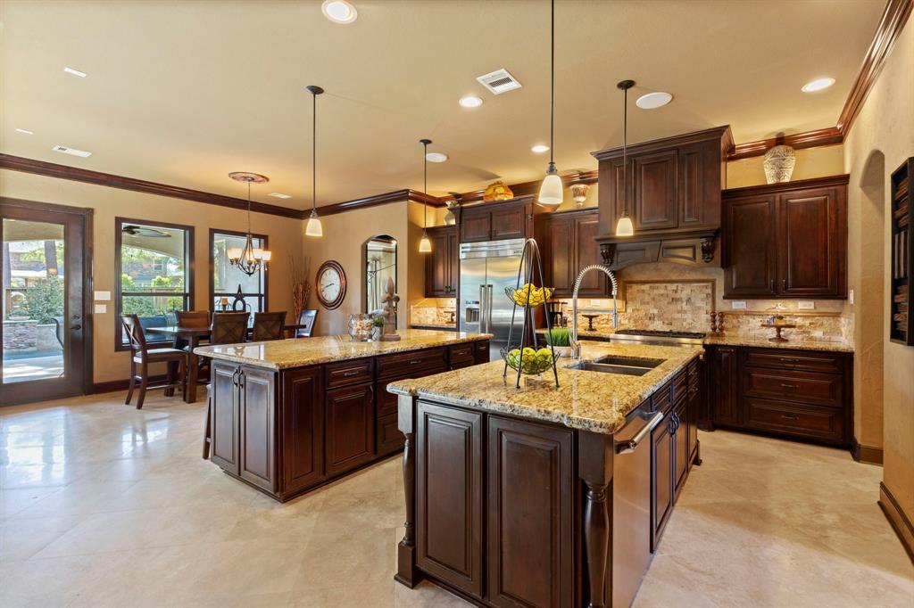 7511 Raes Creek Drive, Spring, Texas image 25