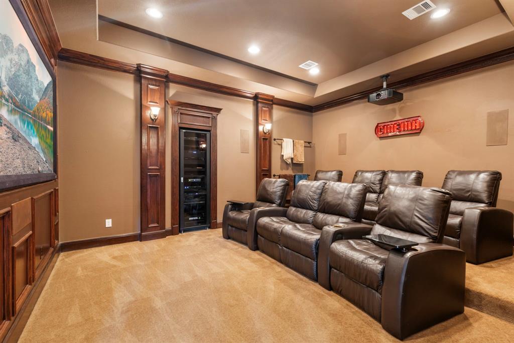 7511 Raes Creek Drive, Spring, Texas image 16