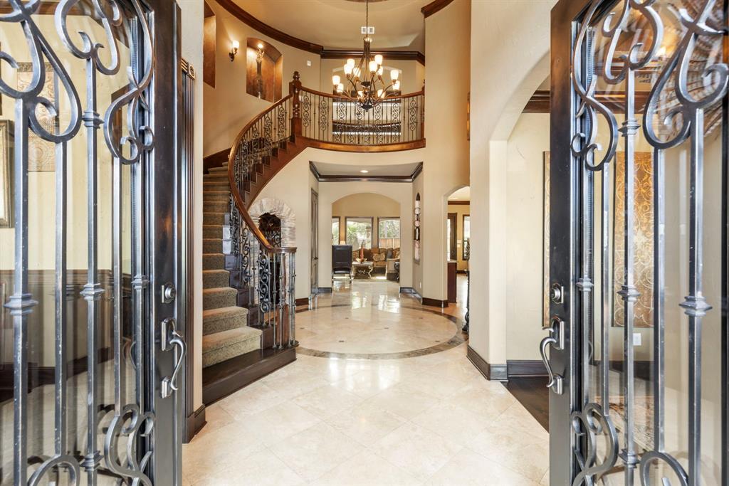 7511 Raes Creek Drive, Spring, Texas image 5