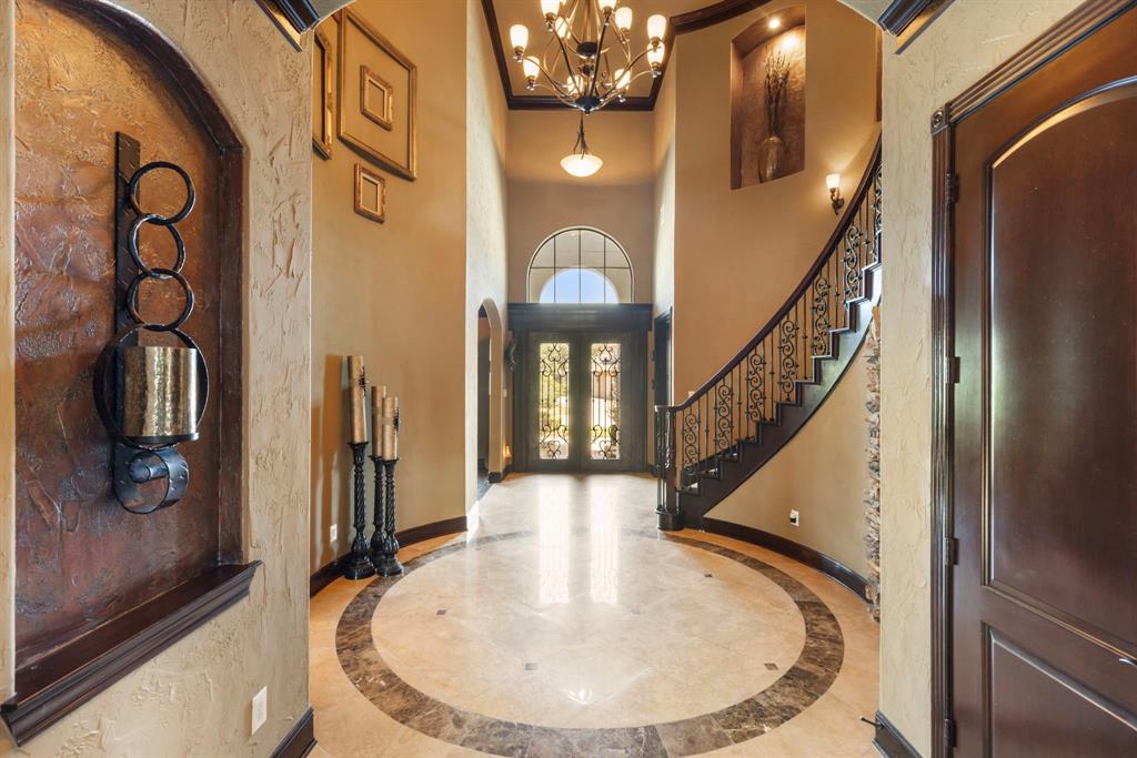 7511 Raes Creek Drive, Spring, Texas image 6