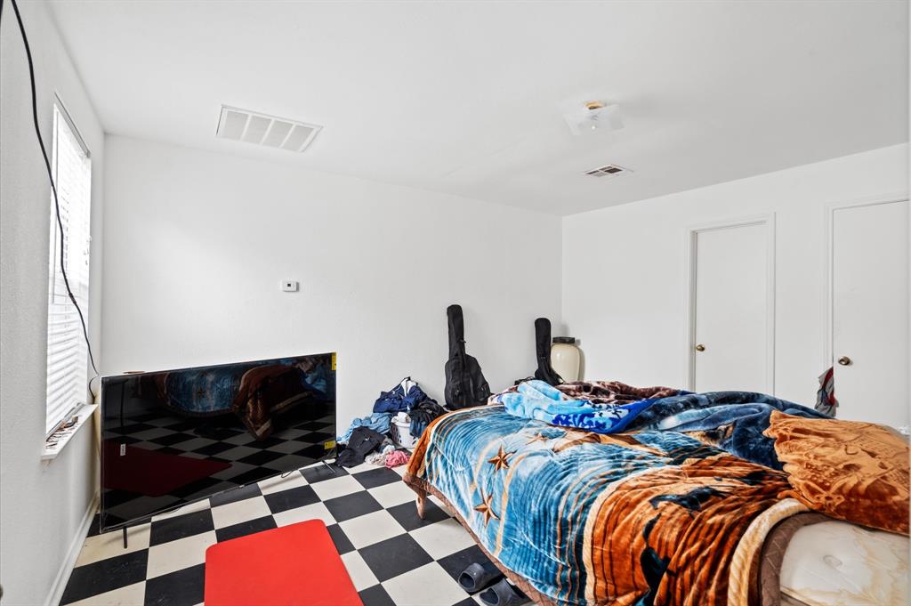 1137 W 26th Street, Houston, Texas image 20