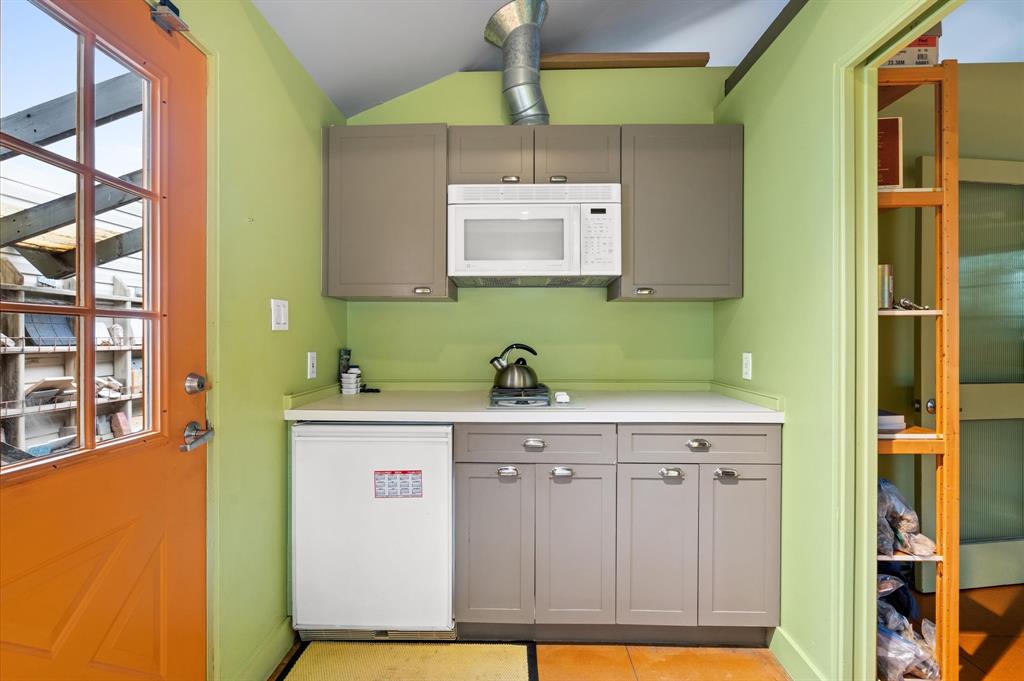 1137 W 26th Street, Houston, Texas image 16
