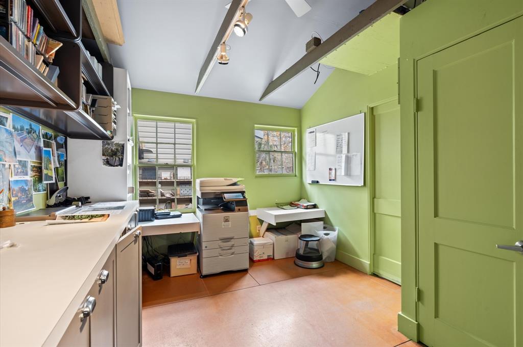 1137 W 26th Street, Houston, Texas image 14