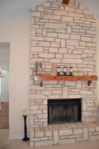 241 SE Lake Oaks Boulevard Boulevard NE