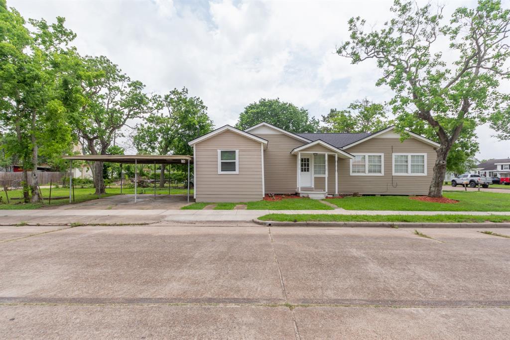 930 W 6th Street, Freeport, Texas image 6