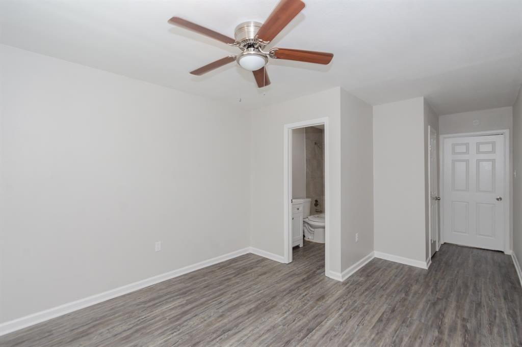 930 W 6th Street, Freeport, Texas image 32