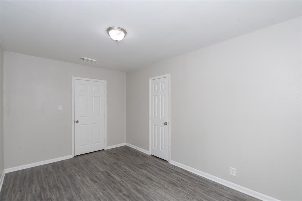 930 W 6th Street, Freeport, Texas image 27