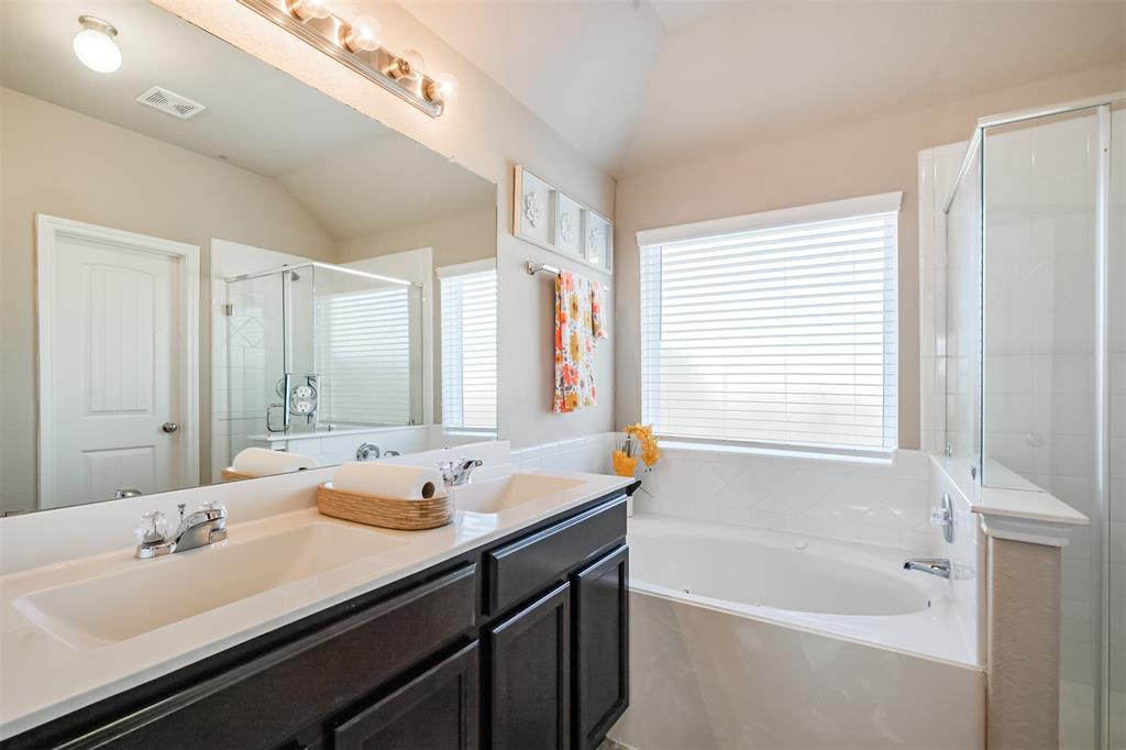 3415 Hughes Meadow Way, Richmond, Texas image 16