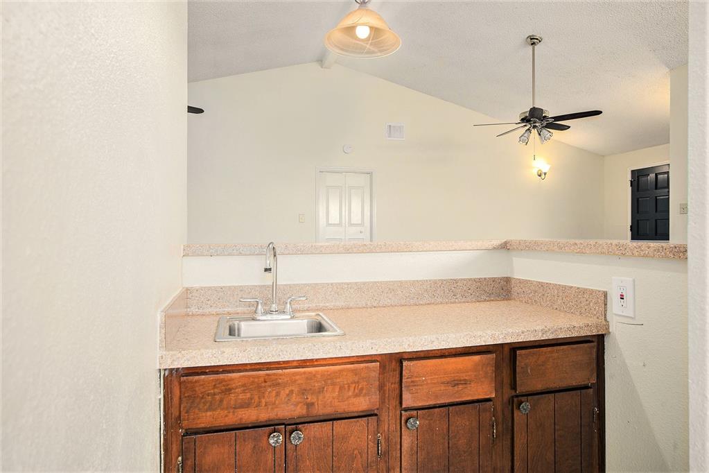 3627 Wintergreen Drive, Humble, Texas image 9