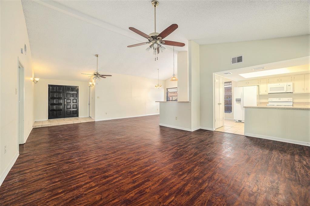 3627 Wintergreen Drive, Humble, Texas image 5