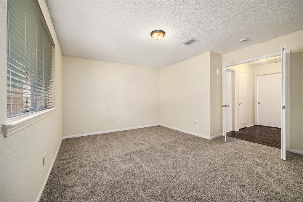 3627 Wintergreen Drive, Humble, Texas image 10