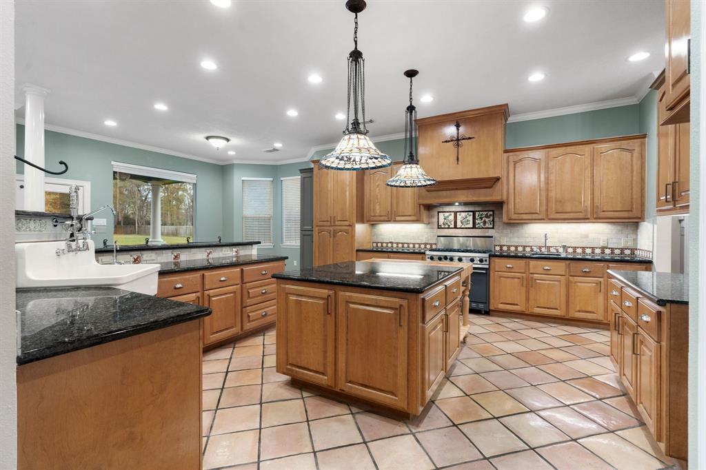 511 Commons Vista Drive, Huffman, Texas image 19