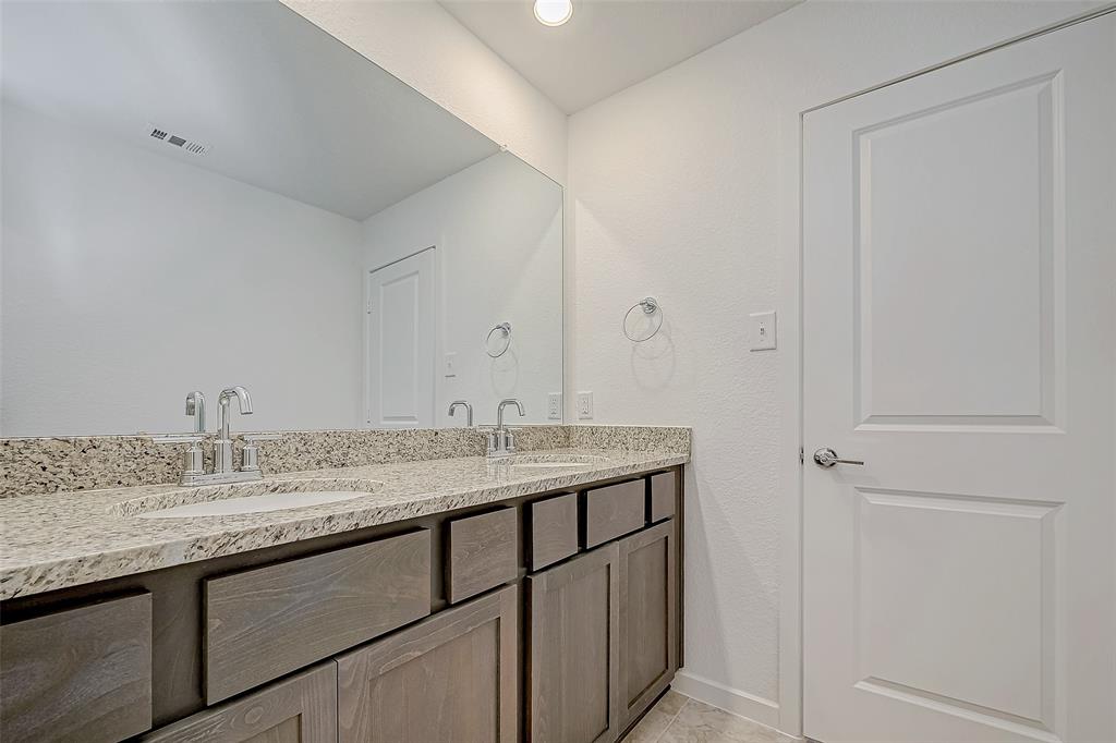 21818 Redwood Bluff Trl Trl, Cypress, Texas image 27