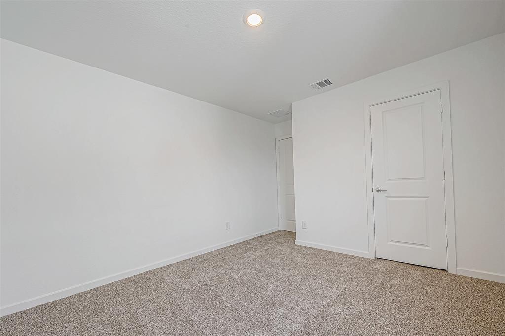 21818 Redwood Bluff Trl Trl, Cypress, Texas image 32