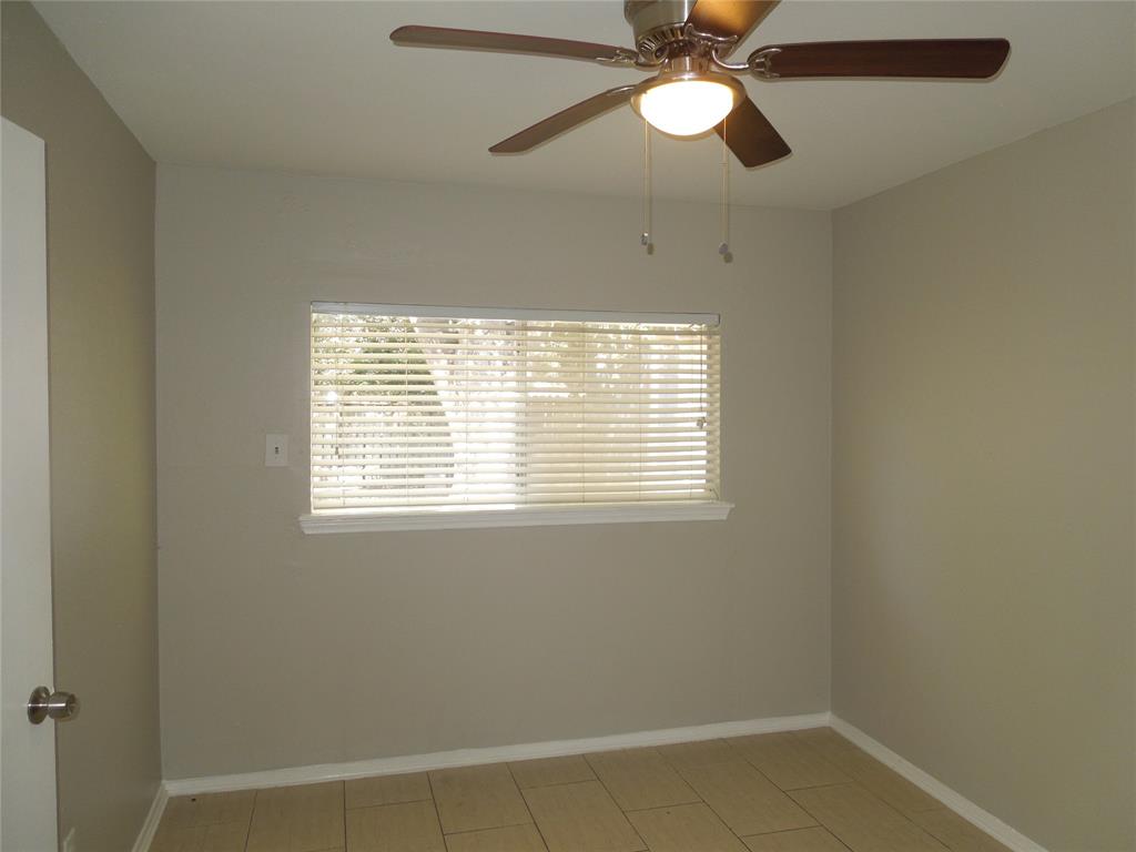 10730 Lakewood Oaks Drive, Sugar Land, Texas image 8