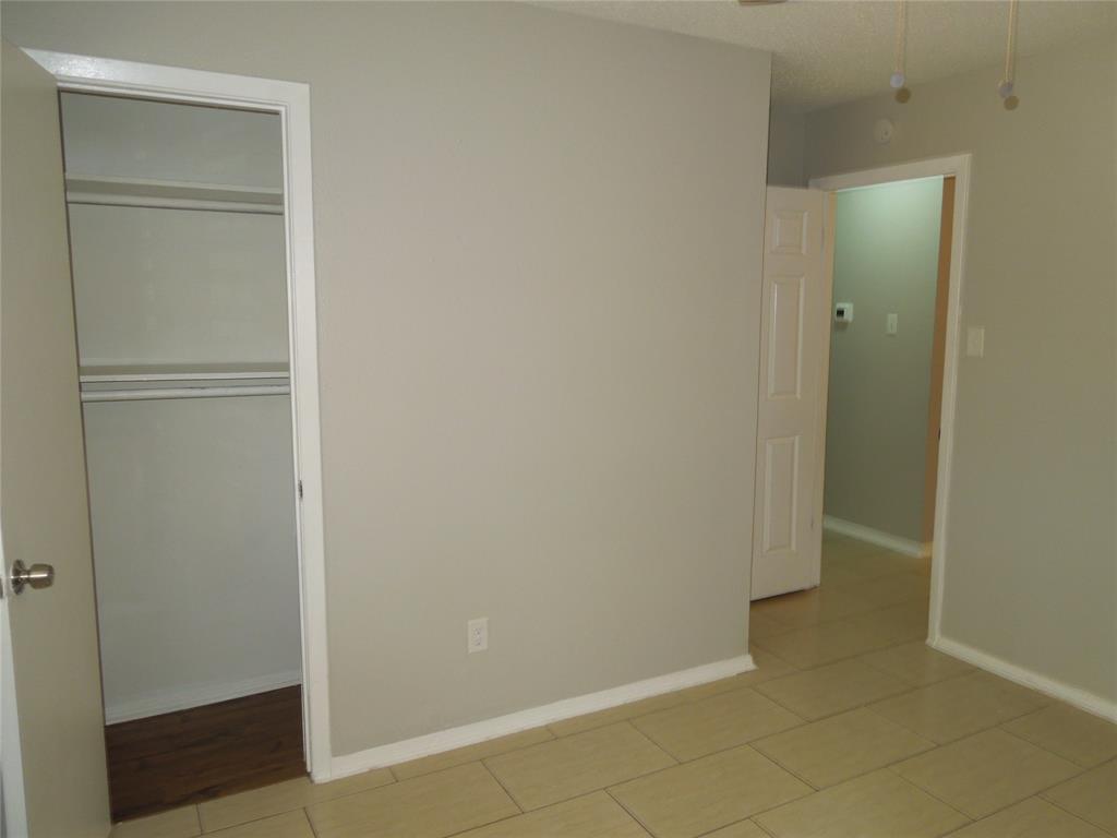 10730 Lakewood Oaks Drive, Sugar Land, Texas image 11