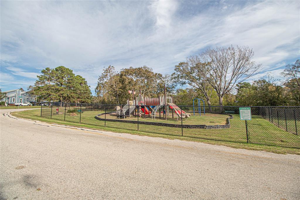 320 Bridgeview Drive, Onalaska, Texas image 41