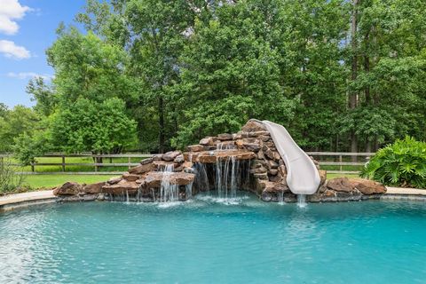 20801 Plaza Circle Crosby TX 77532