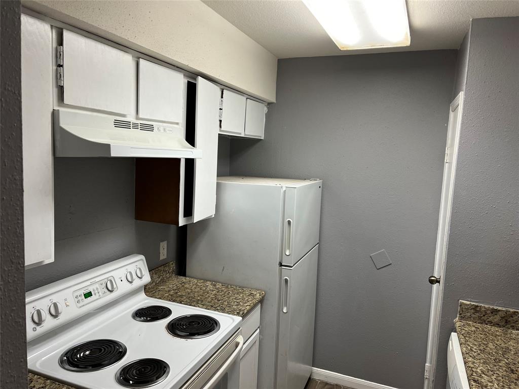 12500 Sandpiper Drive #54, Houston, Texas image 2