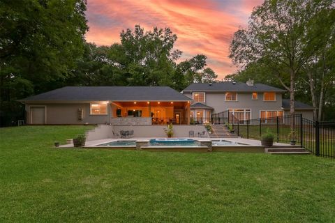 A home in Conroe