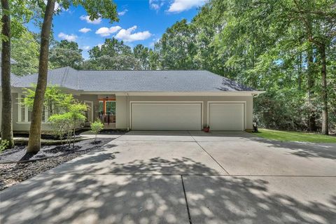 A home in Conroe