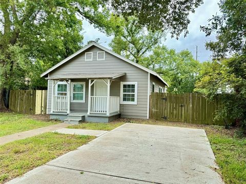 A home in Brookshire