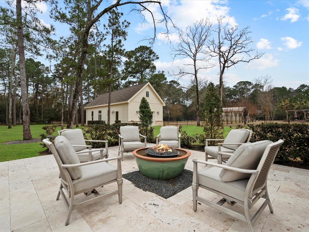 10539 Crestwater Circle, Magnolia, Texas image 41