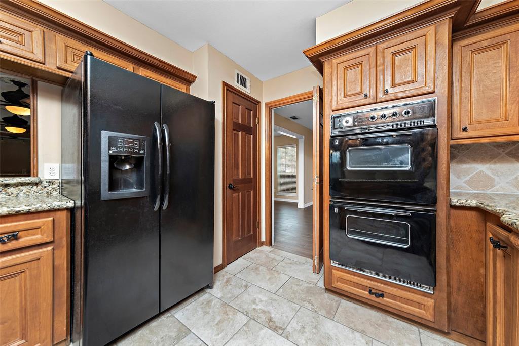 7722 12th Fairway Lane, Humble, Texas image 14