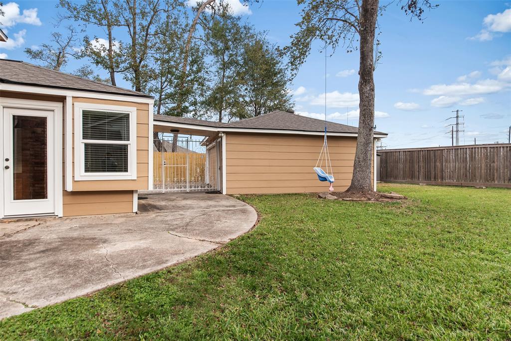 7722 12th Fairway Lane, Humble, Texas image 35