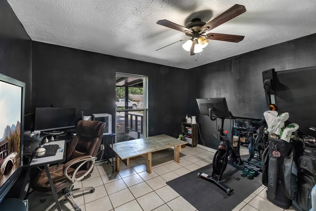 1432 W Palm Drive, Winnie, Texas image 19