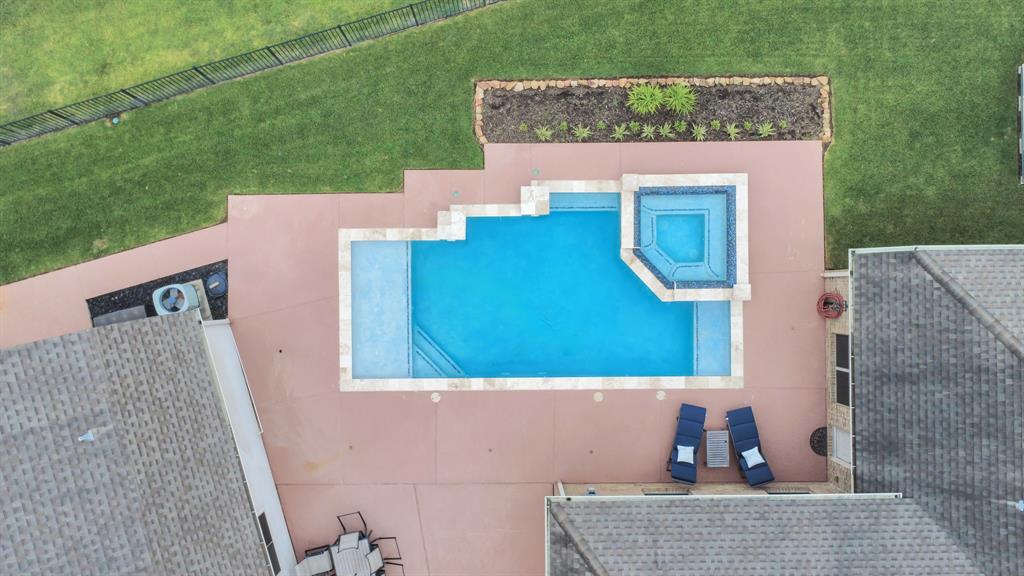 6711 Eagle Run