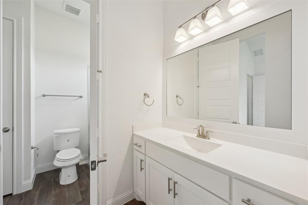 25306 Hollowgate Park Lane, Tomball, Texas image 17