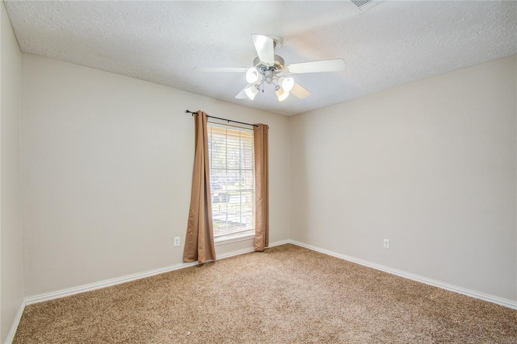2507 Whispering Springs Drive, Spring, Texas image 15
