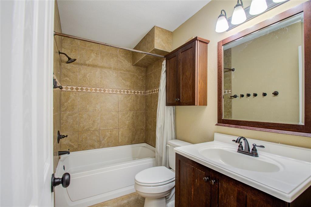 2507 Whispering Springs Drive, Spring, Texas image 22