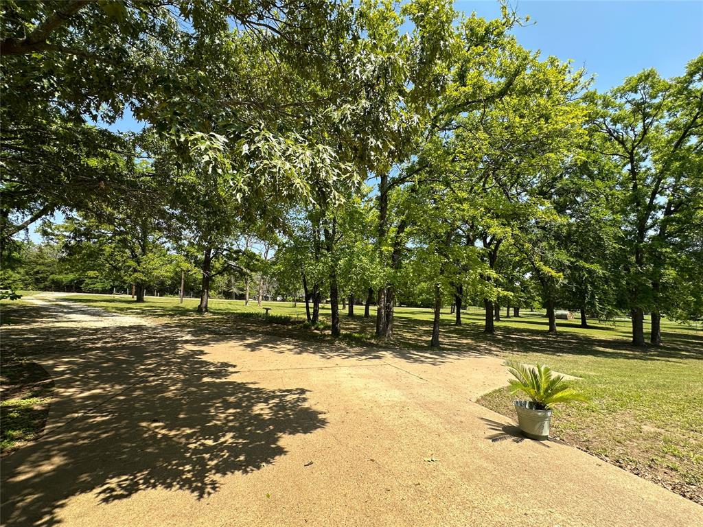 5325 County Road 2691, Buffalo, Texas image 17