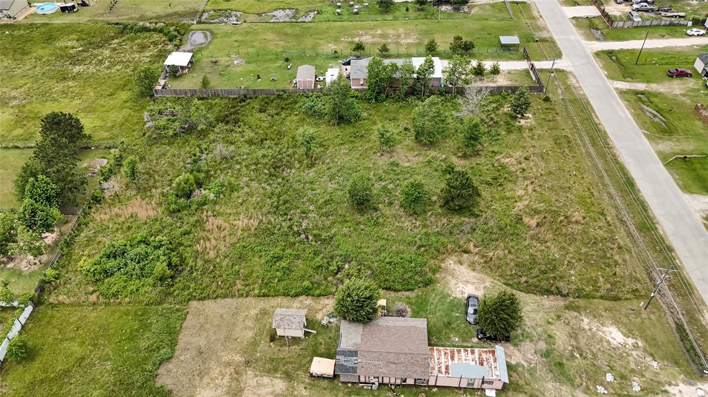 1496 County Road 3540, Cleveland, Texas image 6