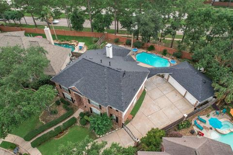 Single Family Residence in Houston TX 16803 Sandestine Drive.jpg