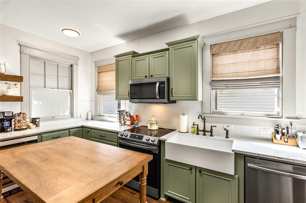 3711 Avenue L, Galveston, Texas image 11