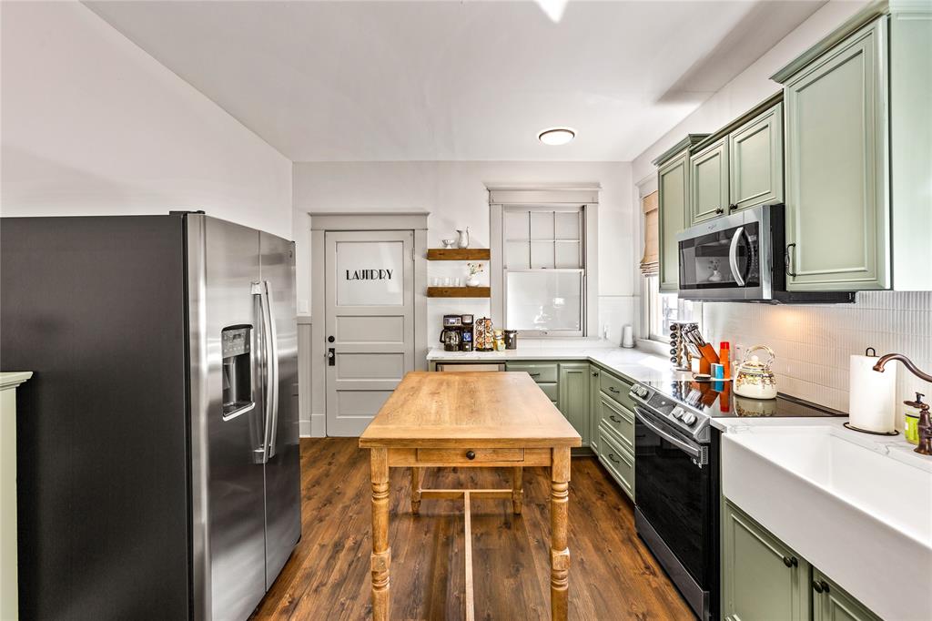 3711 Avenue L, Galveston, Texas image 12