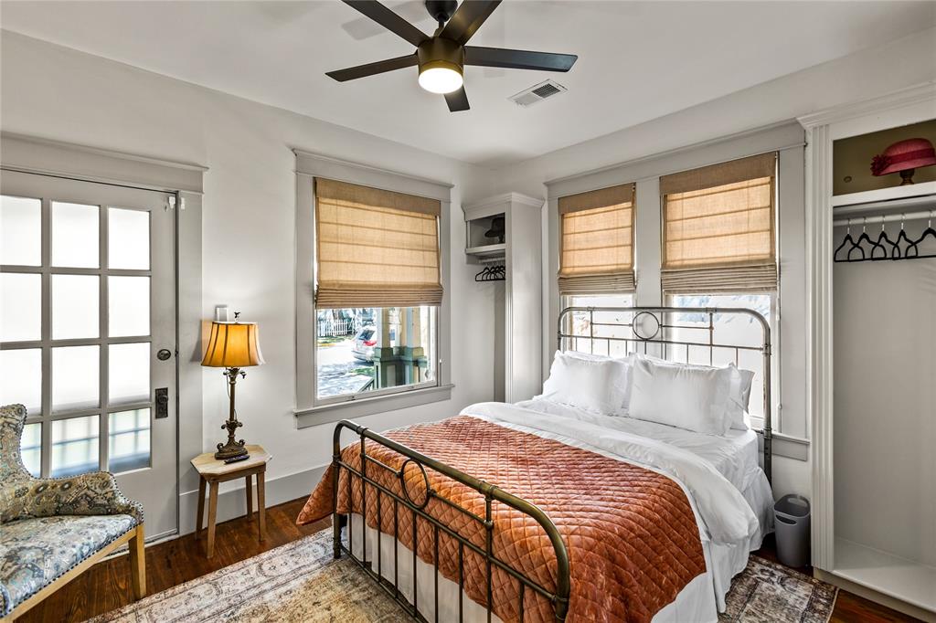 3711 Avenue L, Galveston, Texas image 17