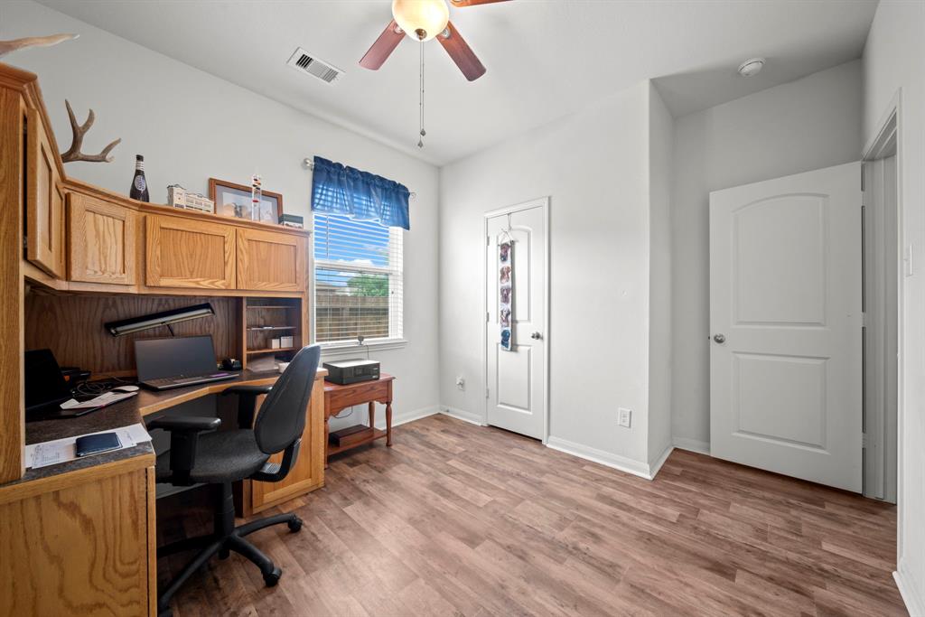 12035 Powderhorn Lane, Pinehurst, Texas image 17