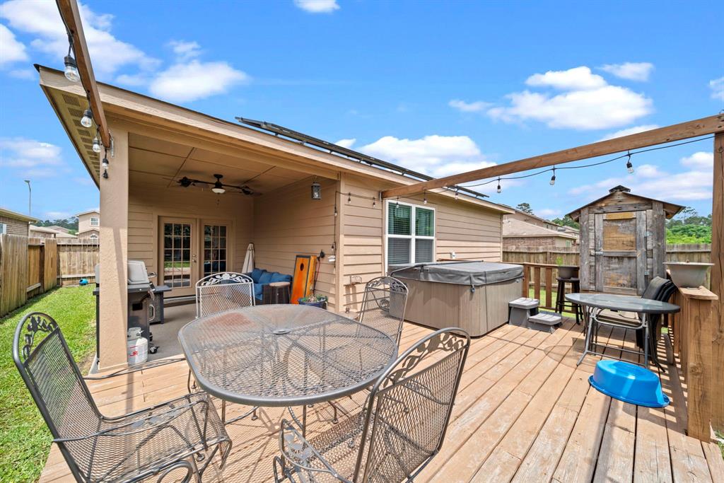 12035 Powderhorn Lane, Pinehurst, Texas image 21