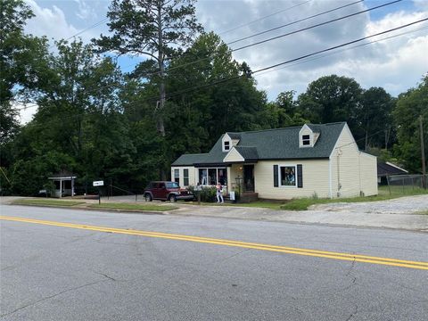 Photo of 312 Spring, Washington, GA 30673 (MLS # 77454299)