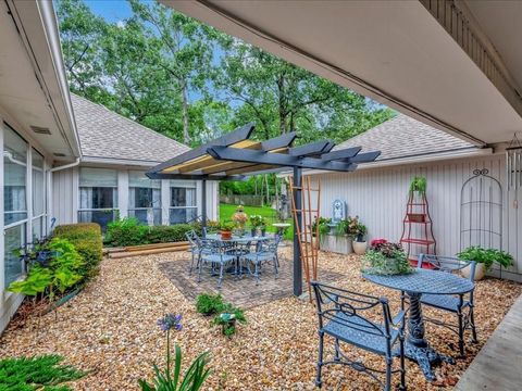 A home in Lufkin