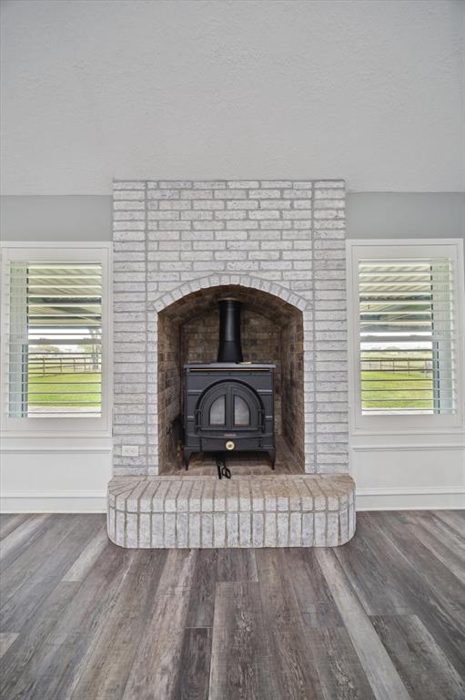 1613 Willow View Street, La Porte, Texas image 9