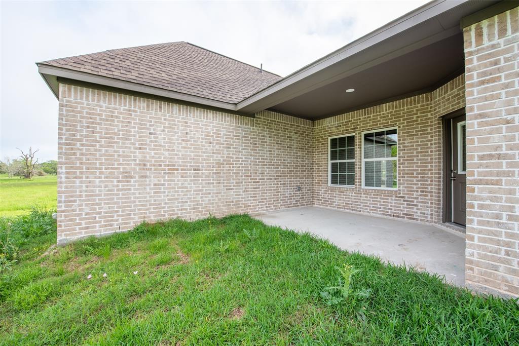 632 Mill Road, Angleton, Texas image 35